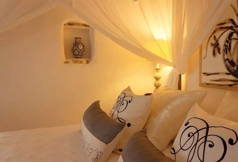 سوییت سوپریور, Agroturismo Can Pardal