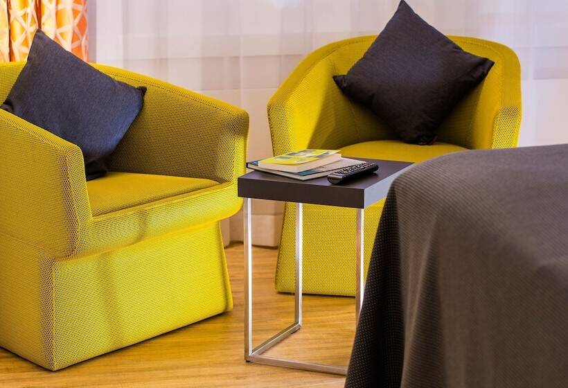 舒适型房间, Arte