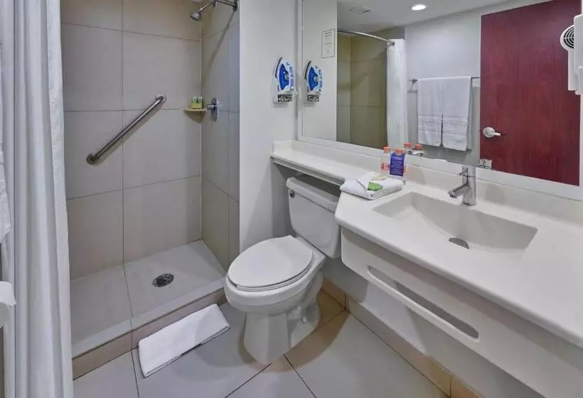 اتاق استاندارد, City Express By Marriott Lazaro Cardenas