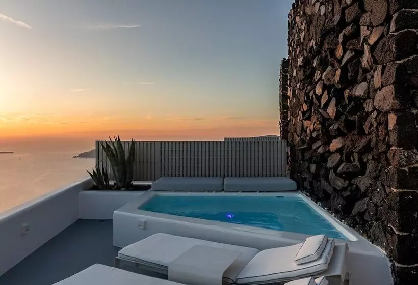 Sviitti Uima-allas, Grace Hotel, Auberge Resorts Collection