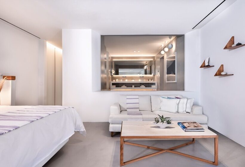 Suite with Pool, Grace Hotel, Auberge Resorts Collection