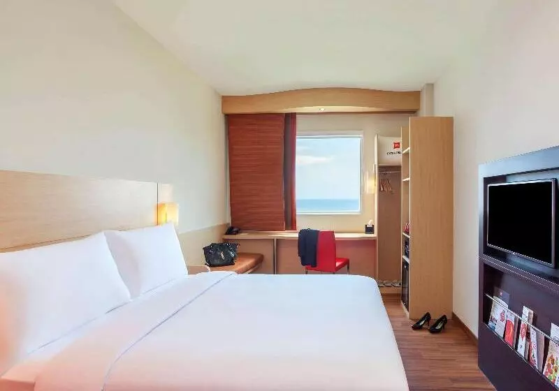 スイート, Holiday Inn Express & Suites Huntsville, An Ihg