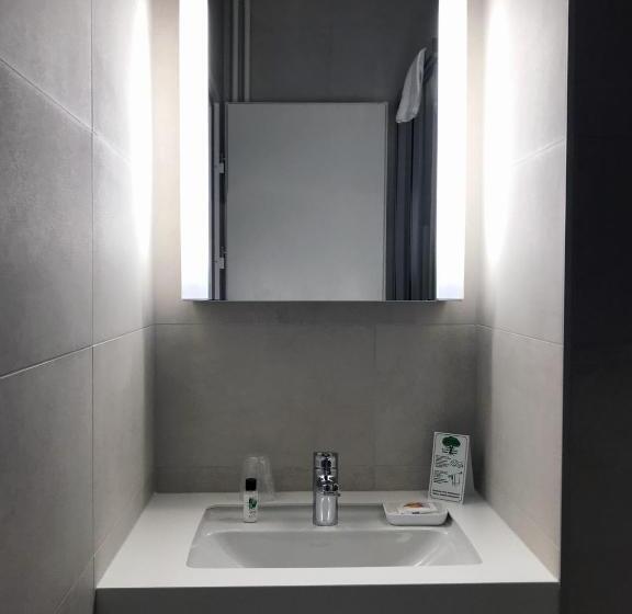Номер Стандарт, Hôtel De L Ecluse
