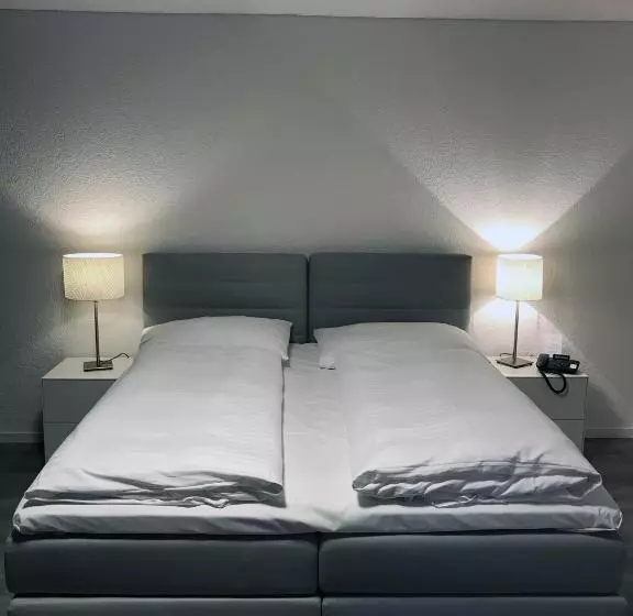 スタンダードルーム, Hôtel De L Ecluse
