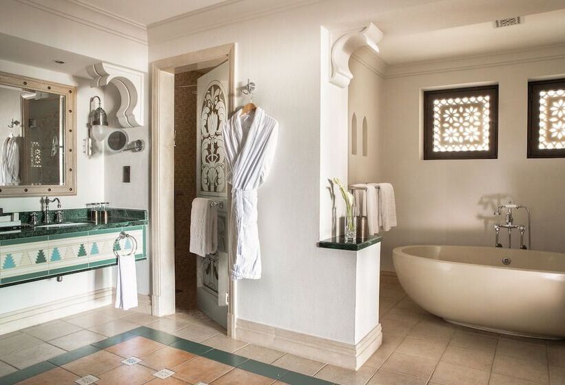 اتاق لوکس, Jumeirah Dar Al Masyaf Dubai