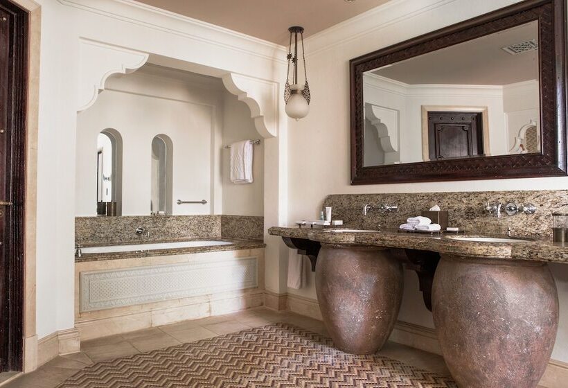 اتاق لوکس, Jumeirah Dar Al Masyaf Dubai