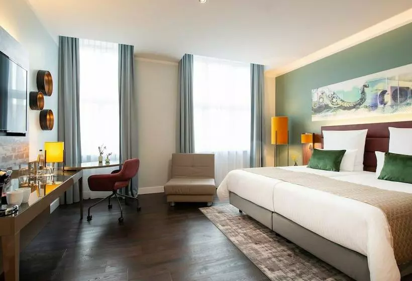 Deluxe-huone, Leonardo Royal Hotel Berlin Alexanderplatz