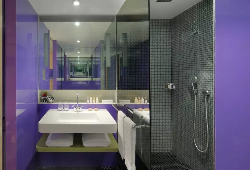 اتاق پرمیوم, Radisson Collection Hotel, Royal Mile Edinburgh