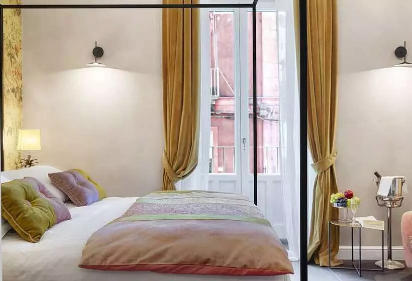ジュニアスイート, Relais Antica Badia San Maurizio 1619