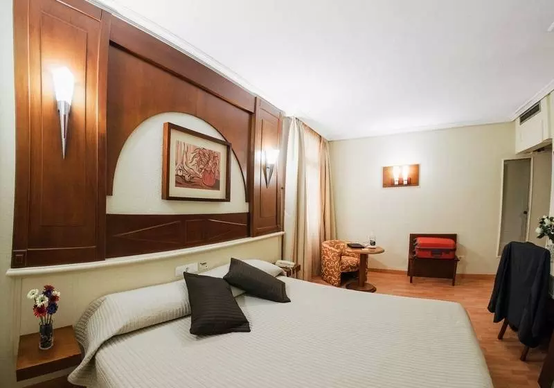 スイート, Relais Antica Badia San Maurizio 1619