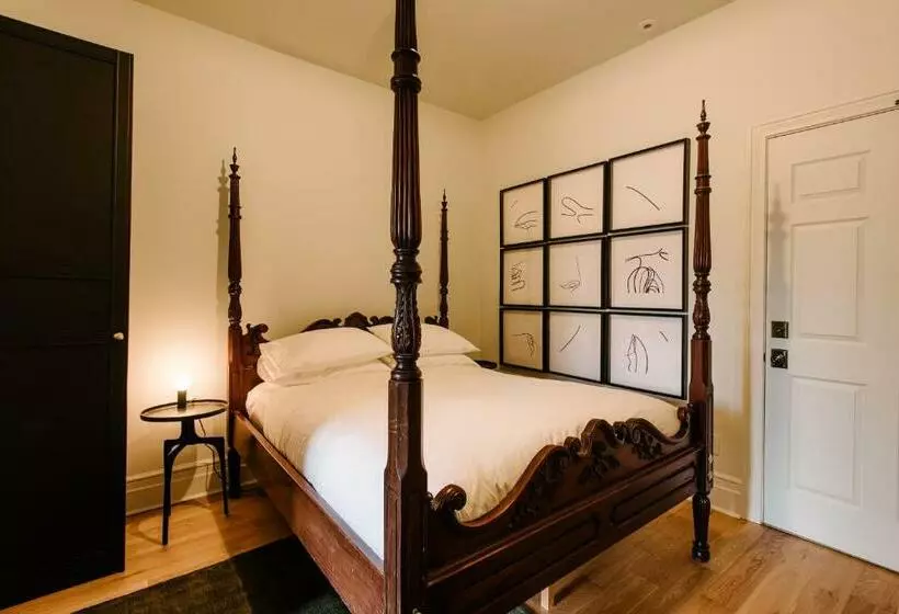 اتاق لوکس با بالکن, Rosemount Inn
