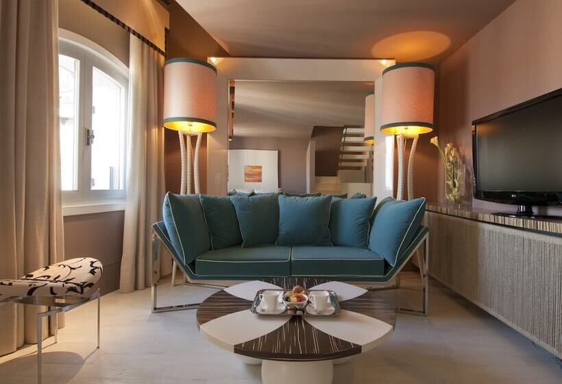 سوییت جونیور سوپریور, Sina Centurion Palace