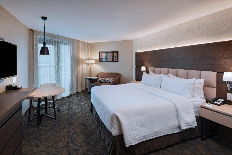 اتاق سوپریور, Sina Centurion Palace