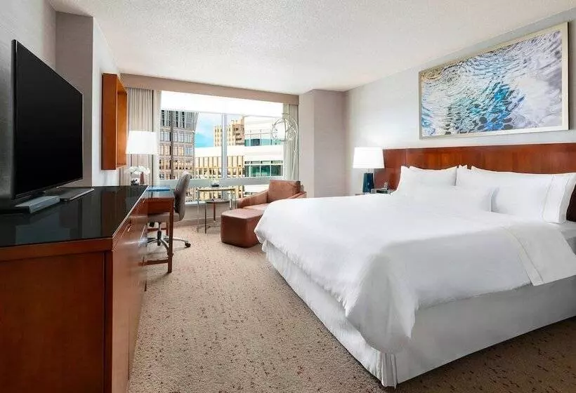 Standard Room Double Bed City View, The Westin Arlington