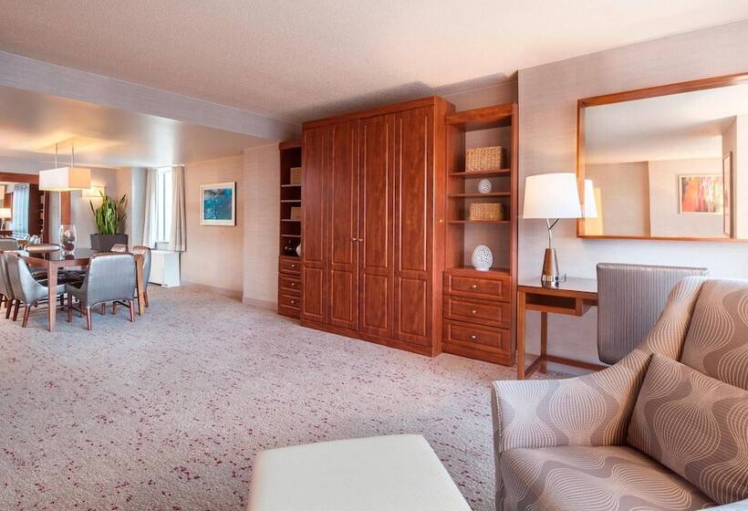스위트, The Westin Arlington