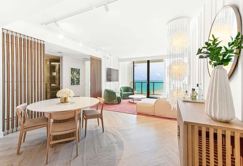 Deniz Manzaralı Süit, W South Beach