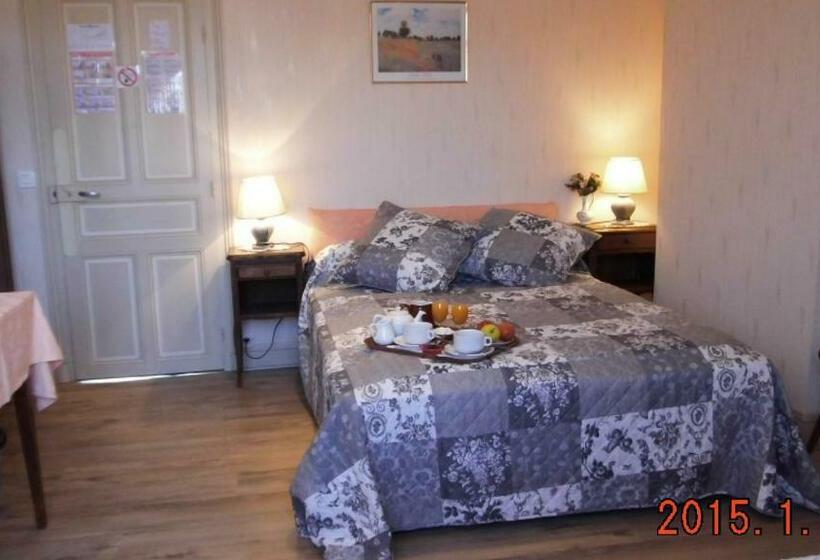 标准三人间, Auberge Du Morvan