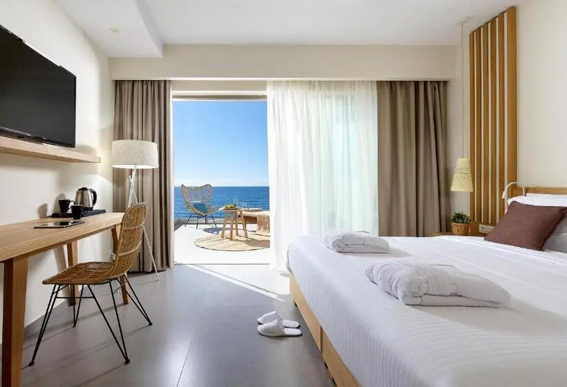 اتاق استاندارد یک نفره, Enorme Santanna Beach