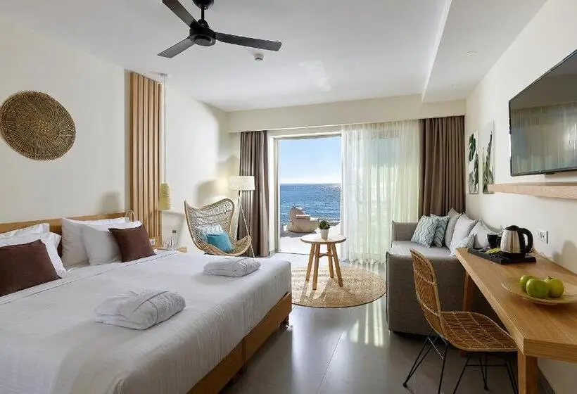 Superior swim-up room, Enorme Santanna Beach