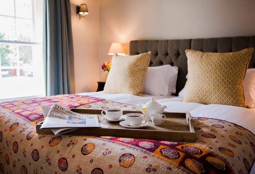 ベーシックルーム, The White Hart, Overton