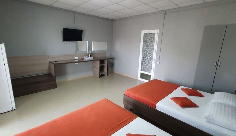 اتاق استاندارد با 2 تخت دوبل, Nar Motel