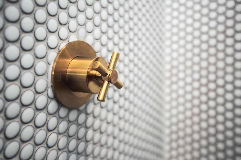 스탠다드 룸, Civilian