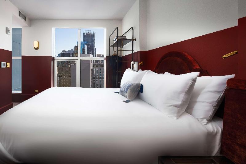 장애인을 위한 킹사이즈 침대 스탠다드 룸, Civilian