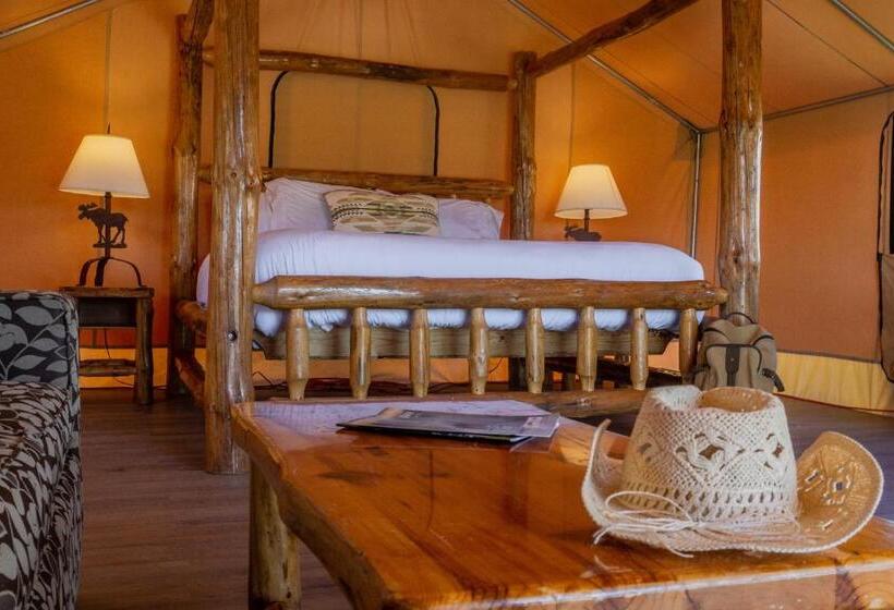 كوخ قياسي, Teton Peaks Resort