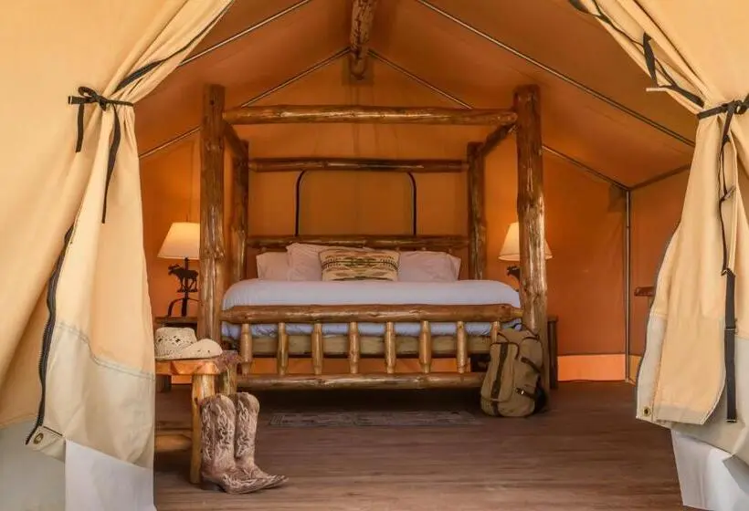 Standard Tent, Teton Peaks Resort