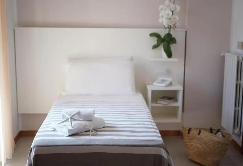 スタンダードシングルルーム, Villa Paolina Resort
