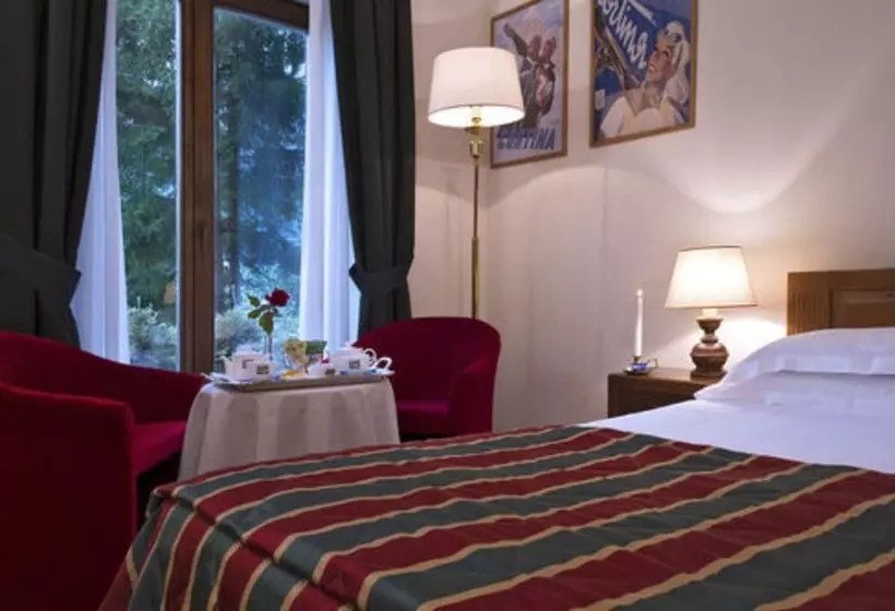 اتاق استاندارد با چشم‌انداز, Boutique Hotel Villa Blu Cortina D Ampezzo