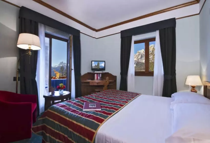 اتاق استاندارد با تخت بزرگ, Boutique Hotel Villa Blu Cortina D Ampezzo