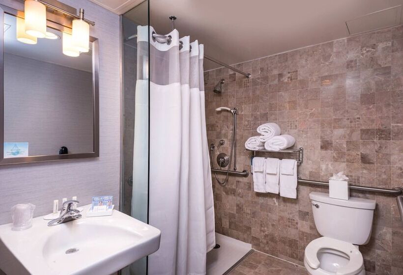 اتاق استاندارد با 2 تخت دوبل, Fairfield By Marriott New York Manhattan Times Square