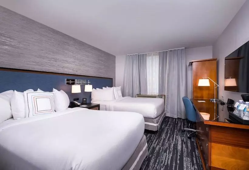 Standard-huone 2 Parivuodetta, Fairfield By Marriott New York Manhattan Times Square