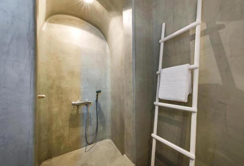 جناح جونيور ذات إطلالة, Villa Irini Fira   Adults Only