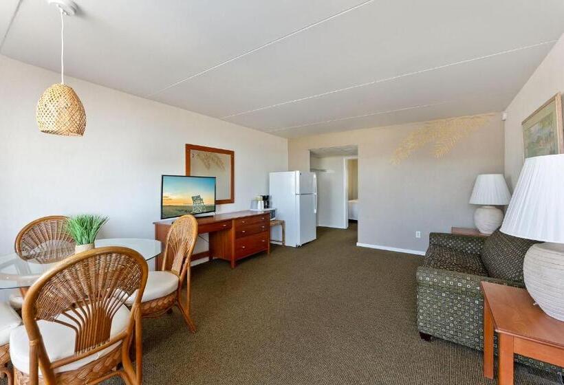 패밀리 스위트, Waikiki Oceanfront Inn