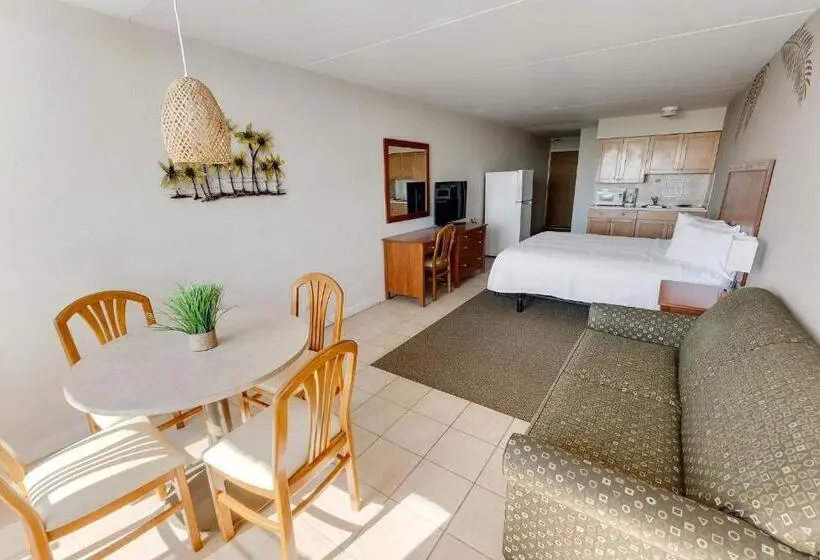オーシャンビューデラックススイート, Waikiki Oceanfront Resort