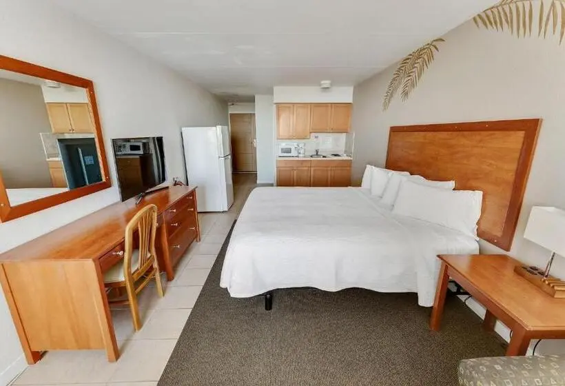 オーシャンビューデラックススイート, Waikiki Oceanfront Resort