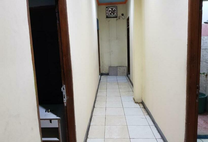 Habitació Estàndard, Alifah 2