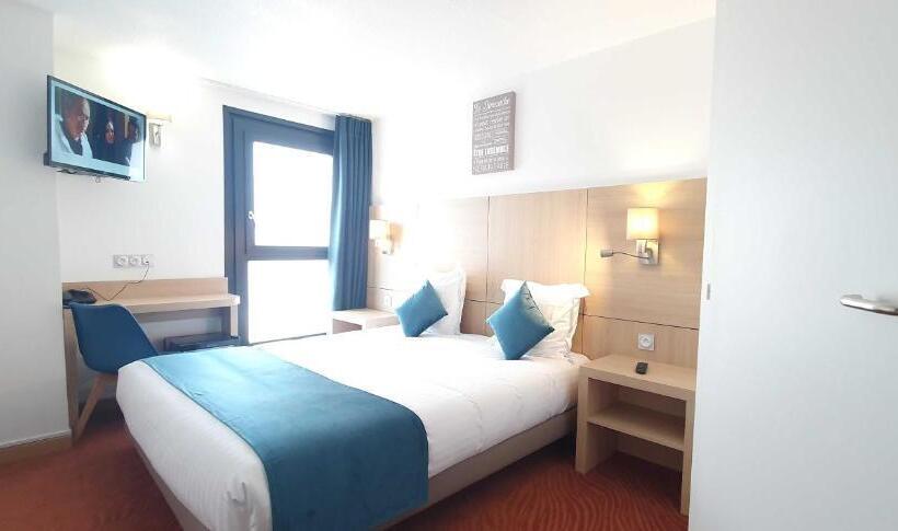 غرفة كومفورت, Du Golf Coignieres