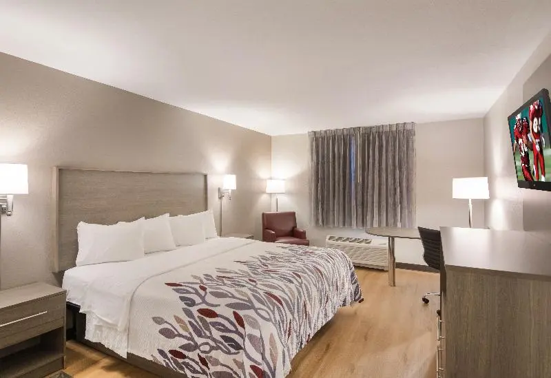 キングサイズベッドのスーペリアルーム, Red Roof Inn Chester