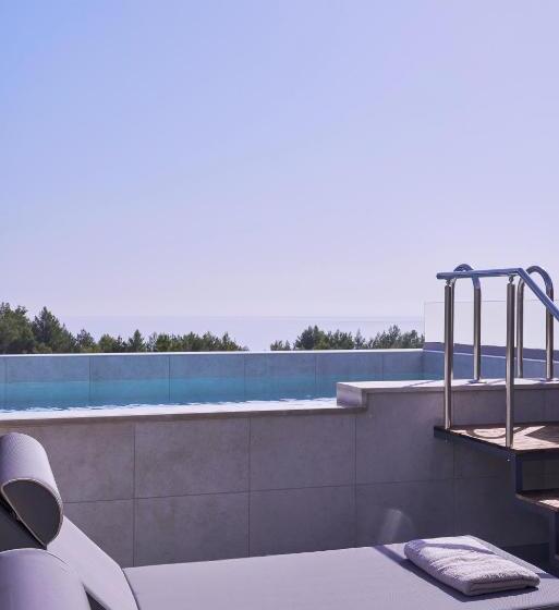 سوییت جونیور با چشم‌انداز دریا, Celestial All Suites