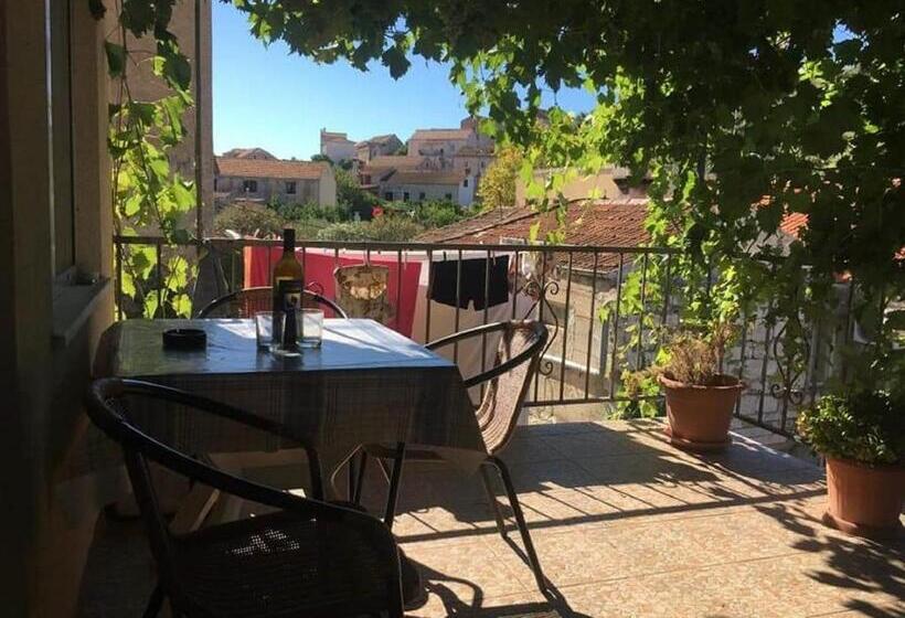 2 Bedrooms Apartment City View, Rooms Brezak Lastovo