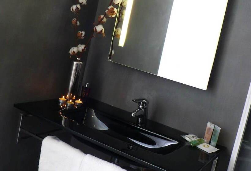 패밀리 룸, Best Western Hôtel De La Cité & Spa