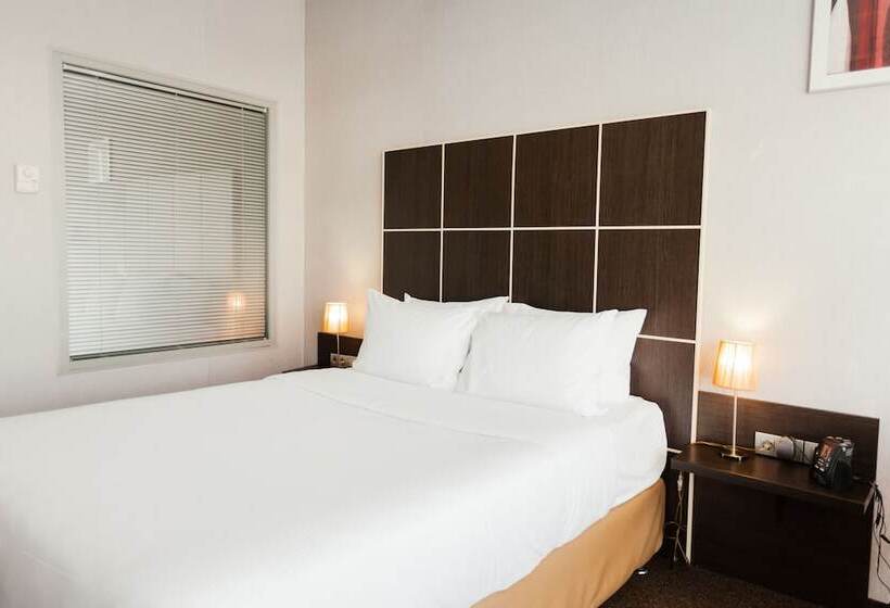 اتاق لوکس, Four Elements Perm