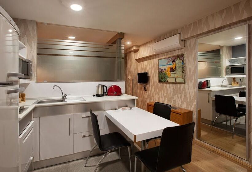 سوییت خانوادگی, Gallery Residence & Hotel Nişantaşı