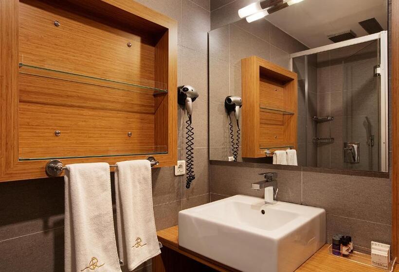 سوییت خانوادگی, Gallery Residence & Hotel Nişantaşı