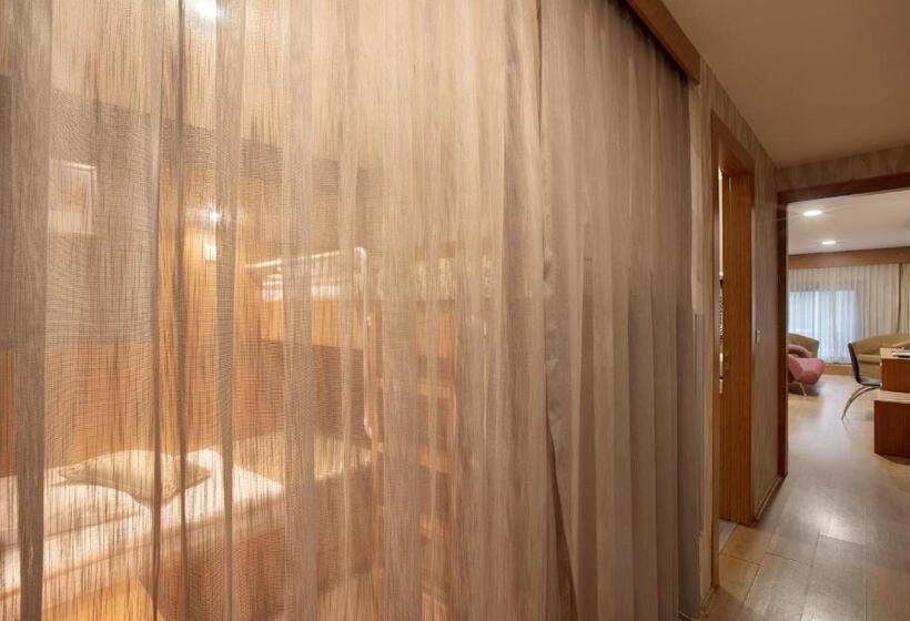 سوییت خانوادگی, Gallery Residence & Hotel Nişantaşı