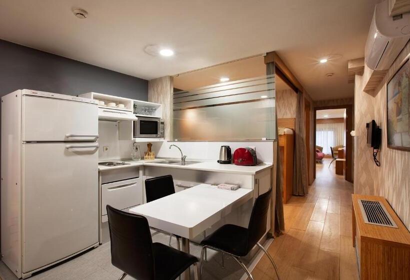 سوییت خانوادگی, Gallery Residence & Hotel Nişantaşı