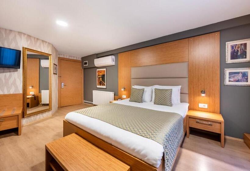 اتاق راحتی سه تخته, Gallery Residence & Hotel Nişantaşı